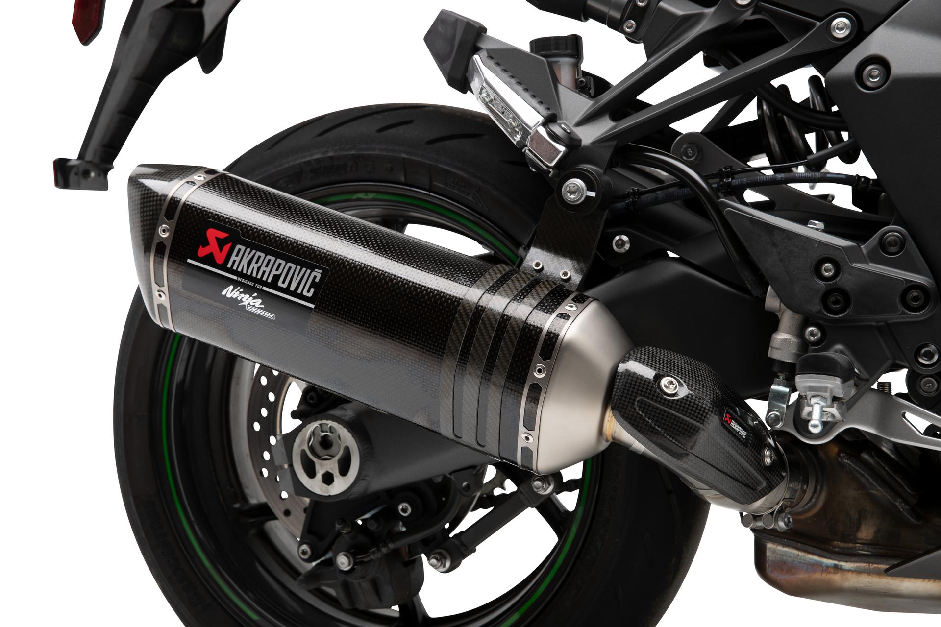 Εξάτμιση Akrapovic Ανθρακονήματος (Ninja 1000SX)