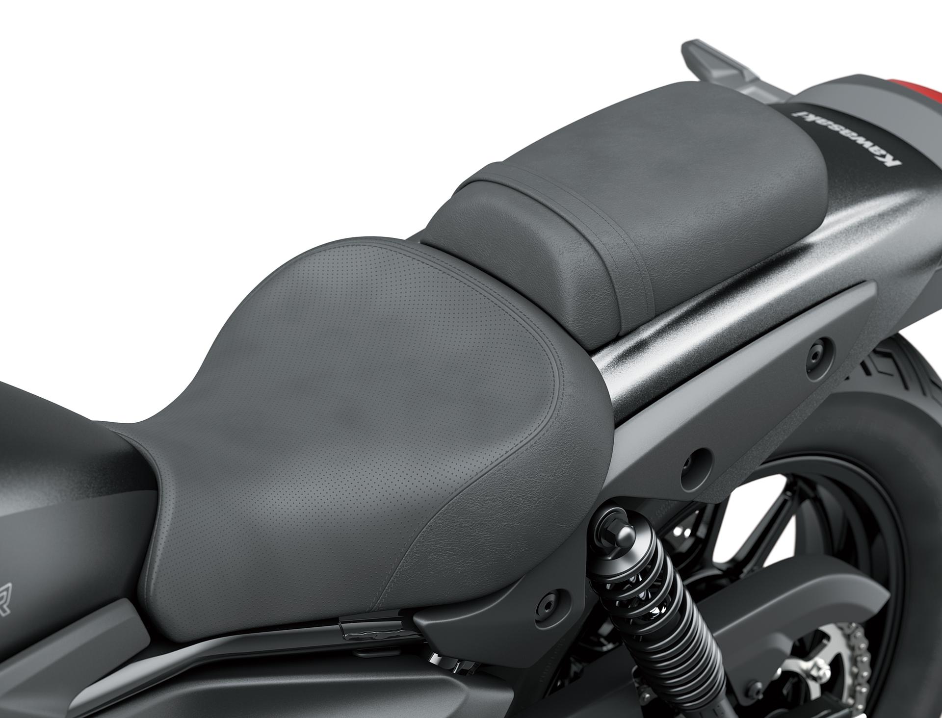 Σέλα οδηγού σχεδίασης SE (Eliminator 500/SE)