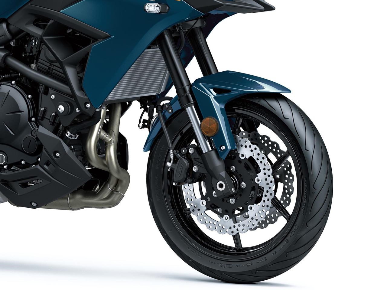 Αναρτήσεις μεγάλης διαδρομής και τροχοί 17”